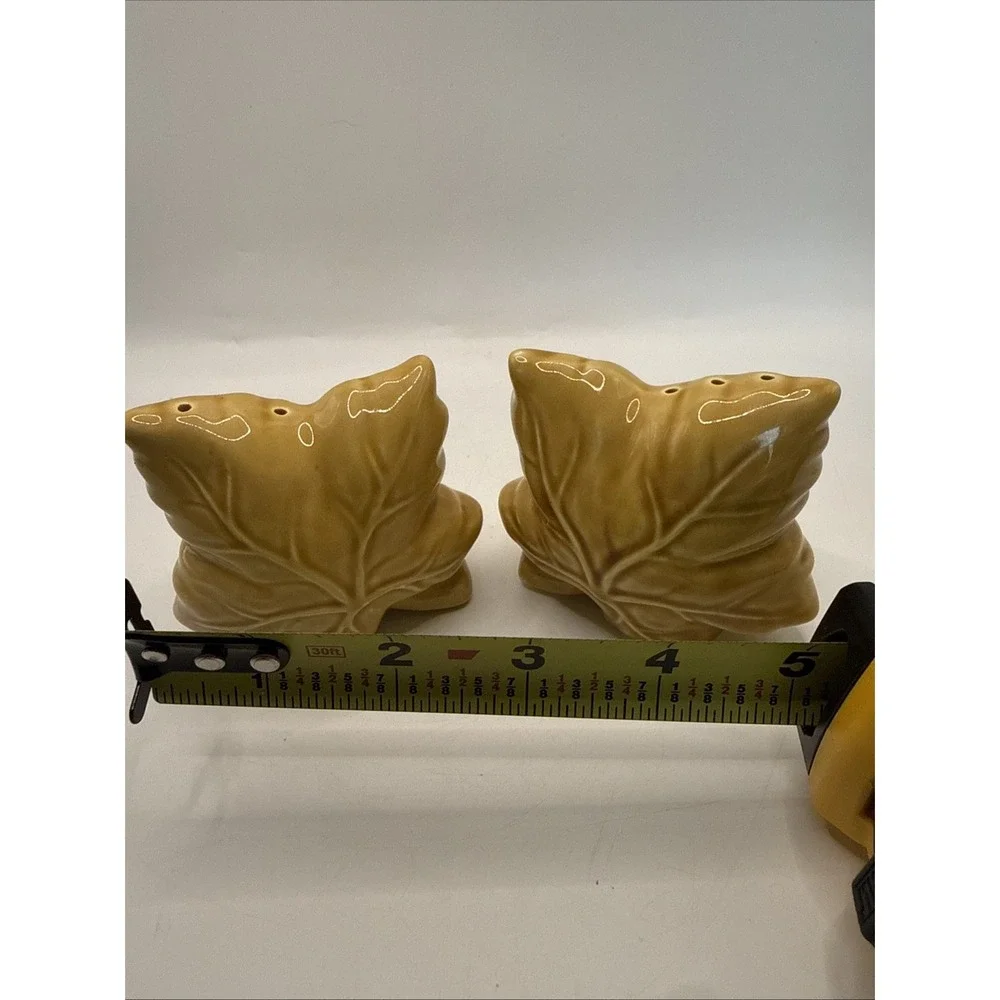 Vintage‎ MCM Leaf Shaped Salt & Pepper Shakers